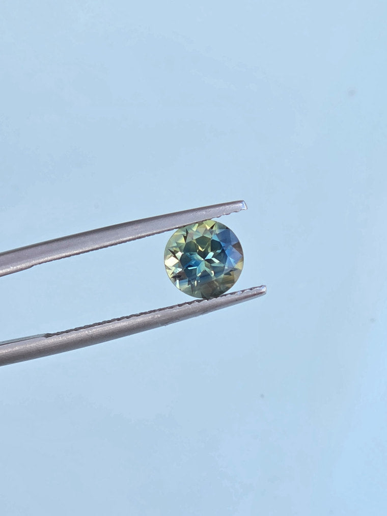 1.52ct Round Blue Parti Sapphire