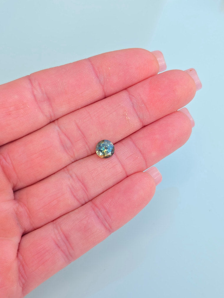 1.52ct Round Blue Parti Sapphire