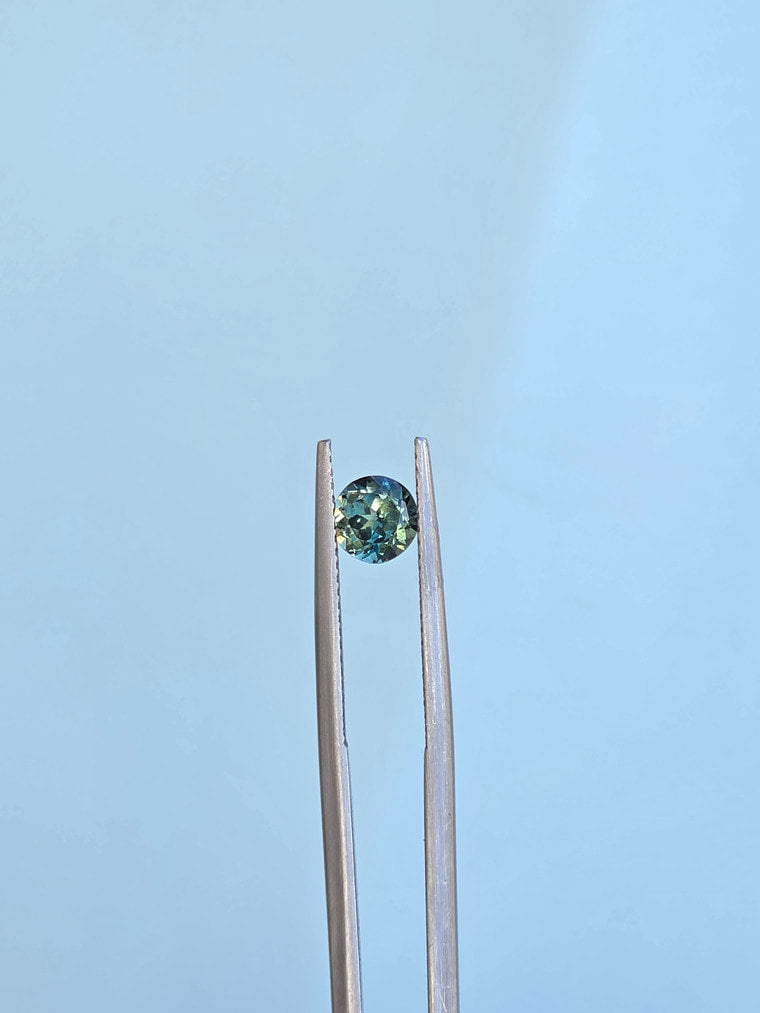 .90ct Round Blue Parti Sapphire