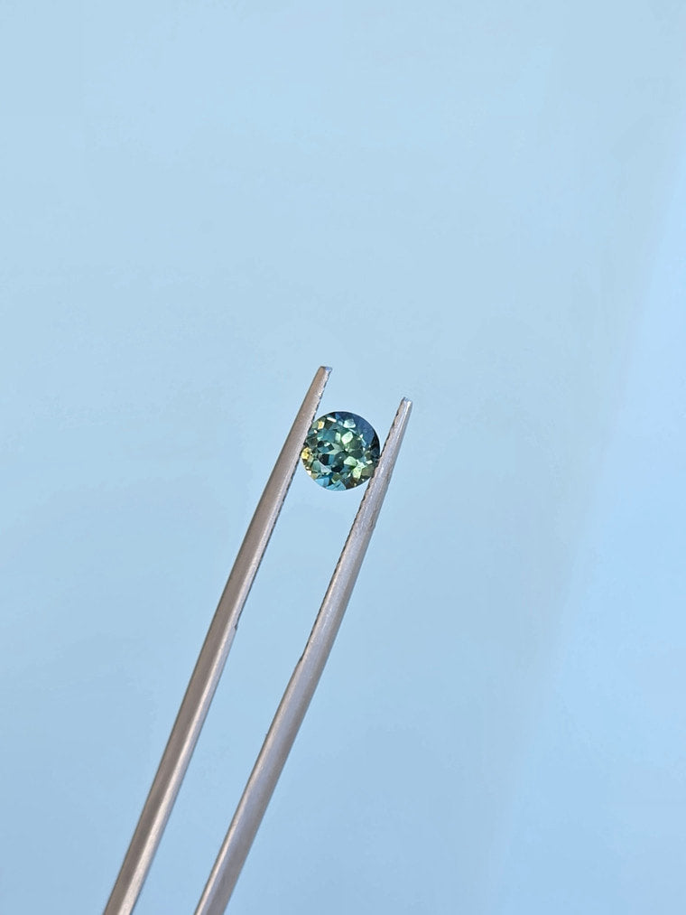 .90ct Round Blue Parti Sapphire