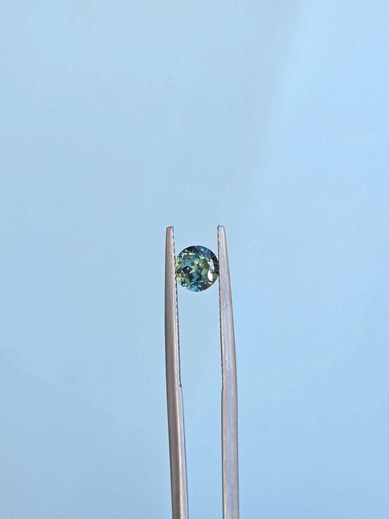 .90ct Round Blue Parti Sapphire