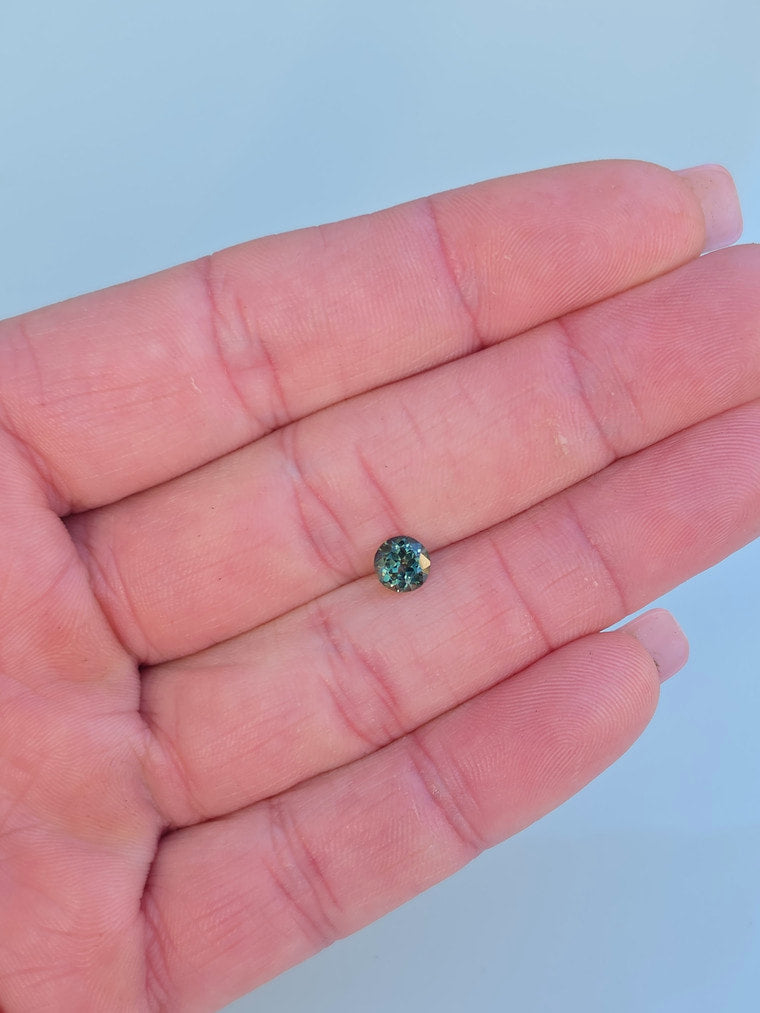 .90ct Round Blue Parti Sapphire