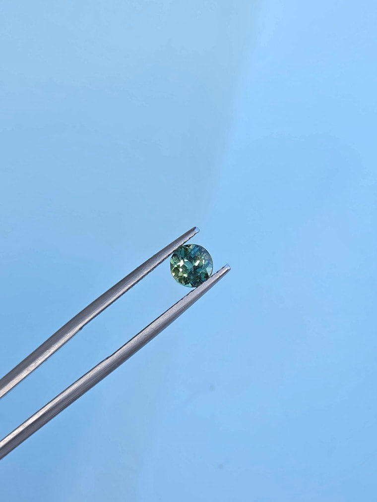 .82ct Round Green Parti Sapphire
