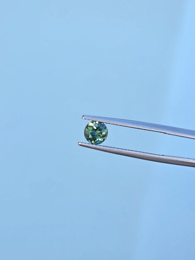 .82ct Round Green Parti Sapphire